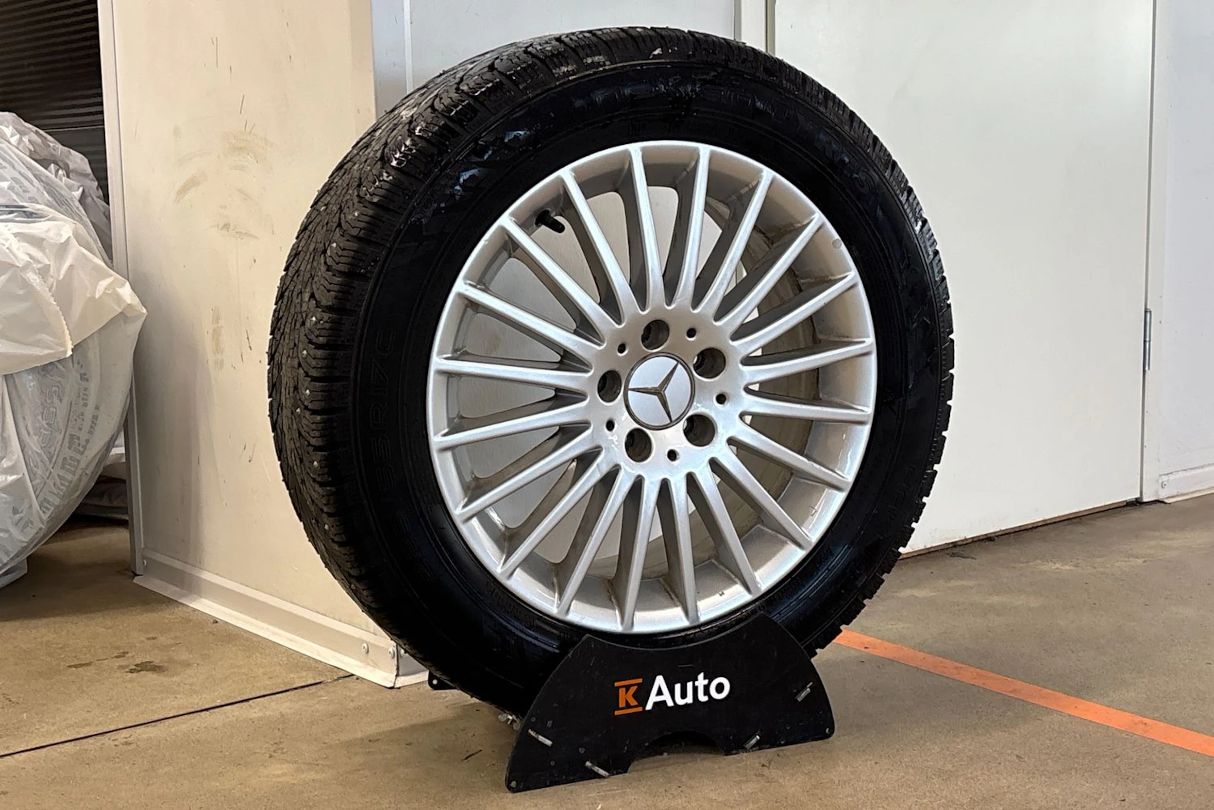vihreä Mercedes-Benz Vito 2022 kuva 30.