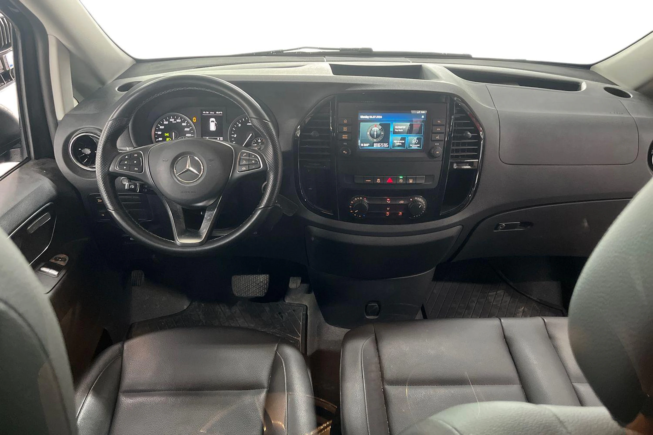 Harmaa Mercedes-Benz VITO 2022 kuva 7.