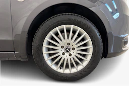 harmaa Mercedes-Benz Vito 2022 kuva 9.