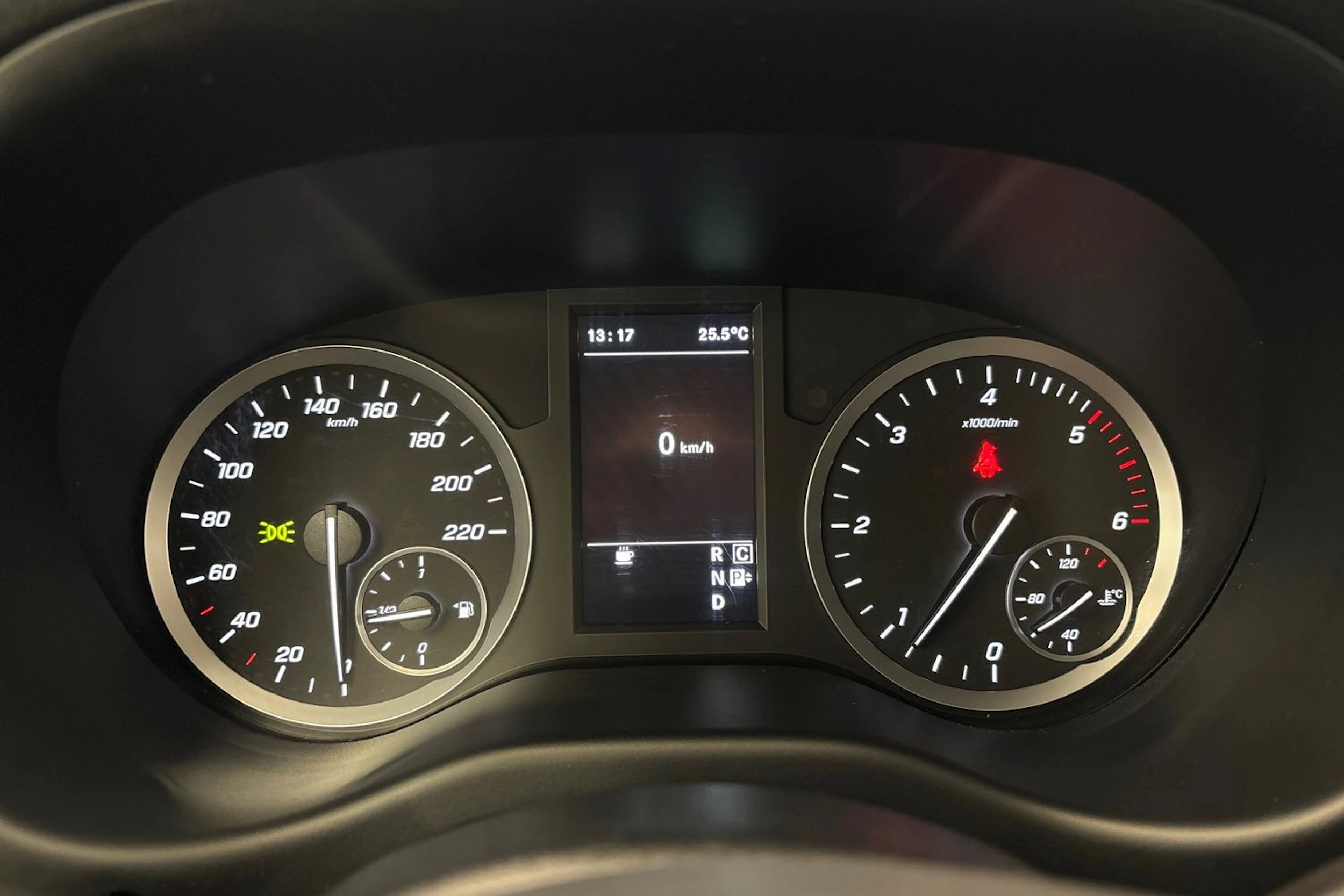 harmaa Mercedes-Benz Vito 2022 kuva 10.