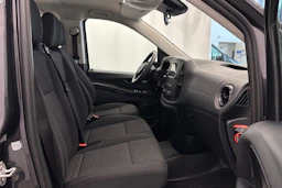 harmaa Mercedes-Benz Vito 2022 kuva 22.