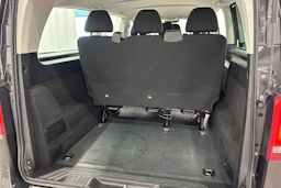 harmaa Mercedes-Benz Vito 2022 kuva 27.