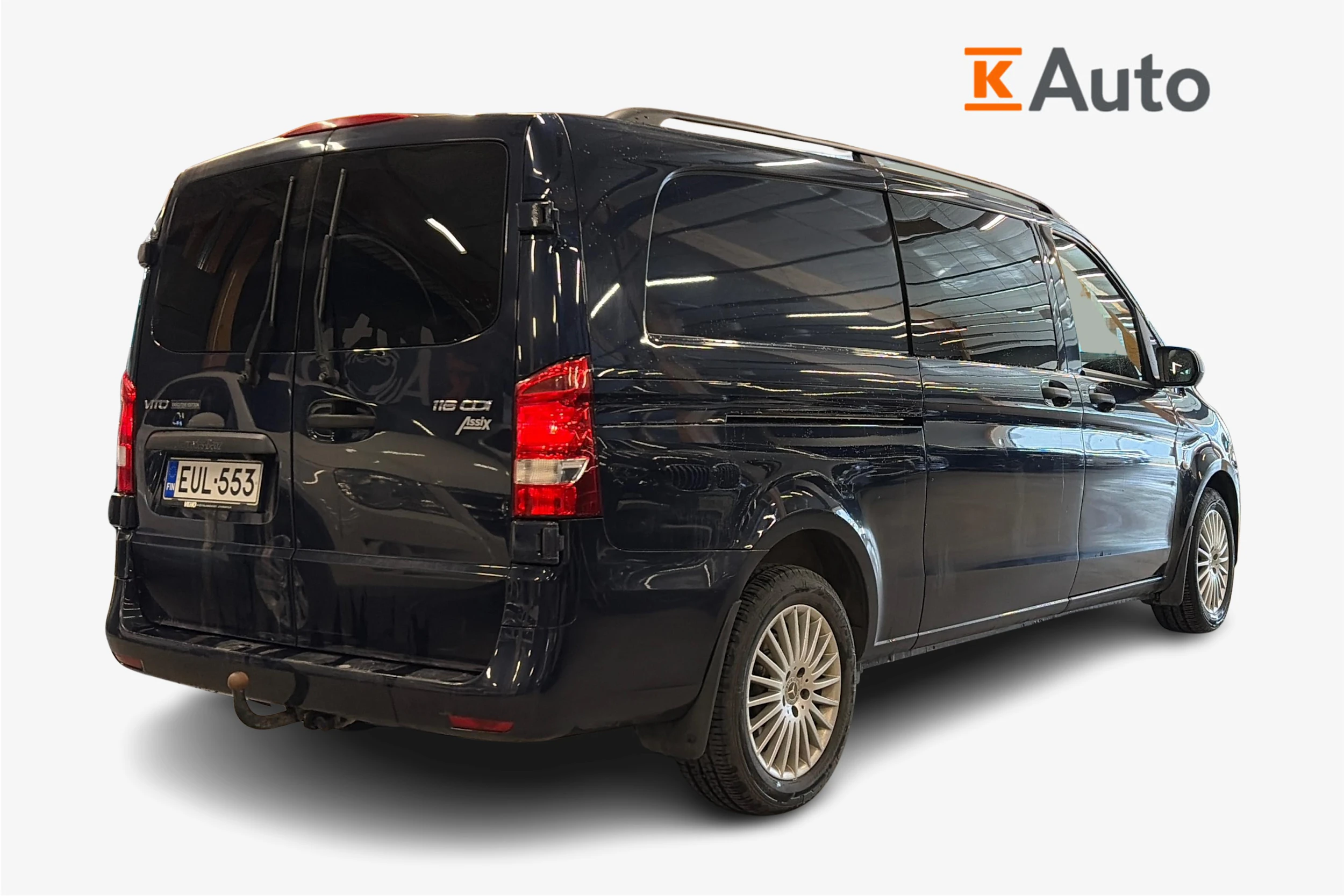 sininen Mercedes-Benz Vito 2022 kuva 2.