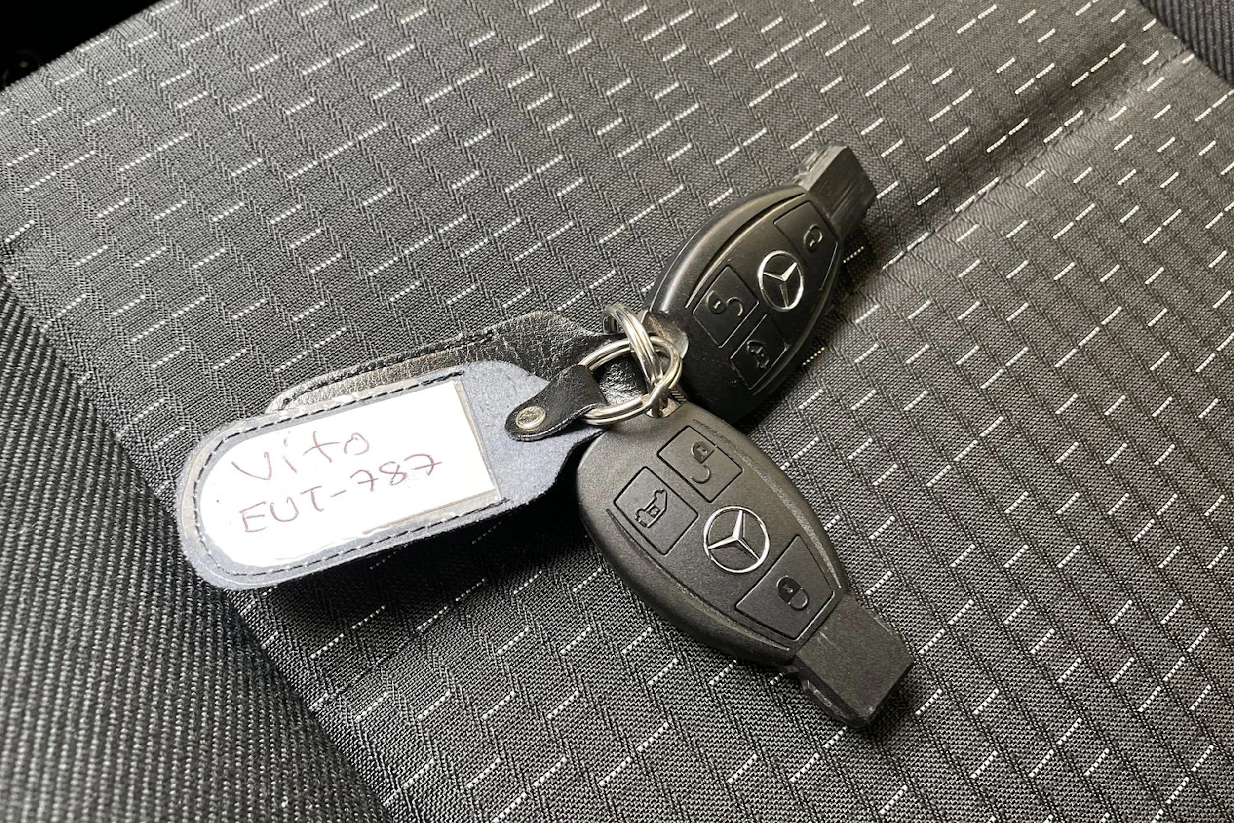valkoinen Mercedes-Benz Vito 2022 kuva 13.