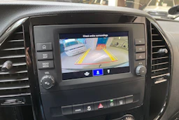 valkoinen Mercedes-Benz Vito 2022 kuva 29.