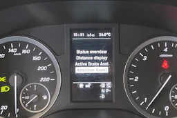 valkoinen Mercedes-Benz Vito 2022 kuva 30.