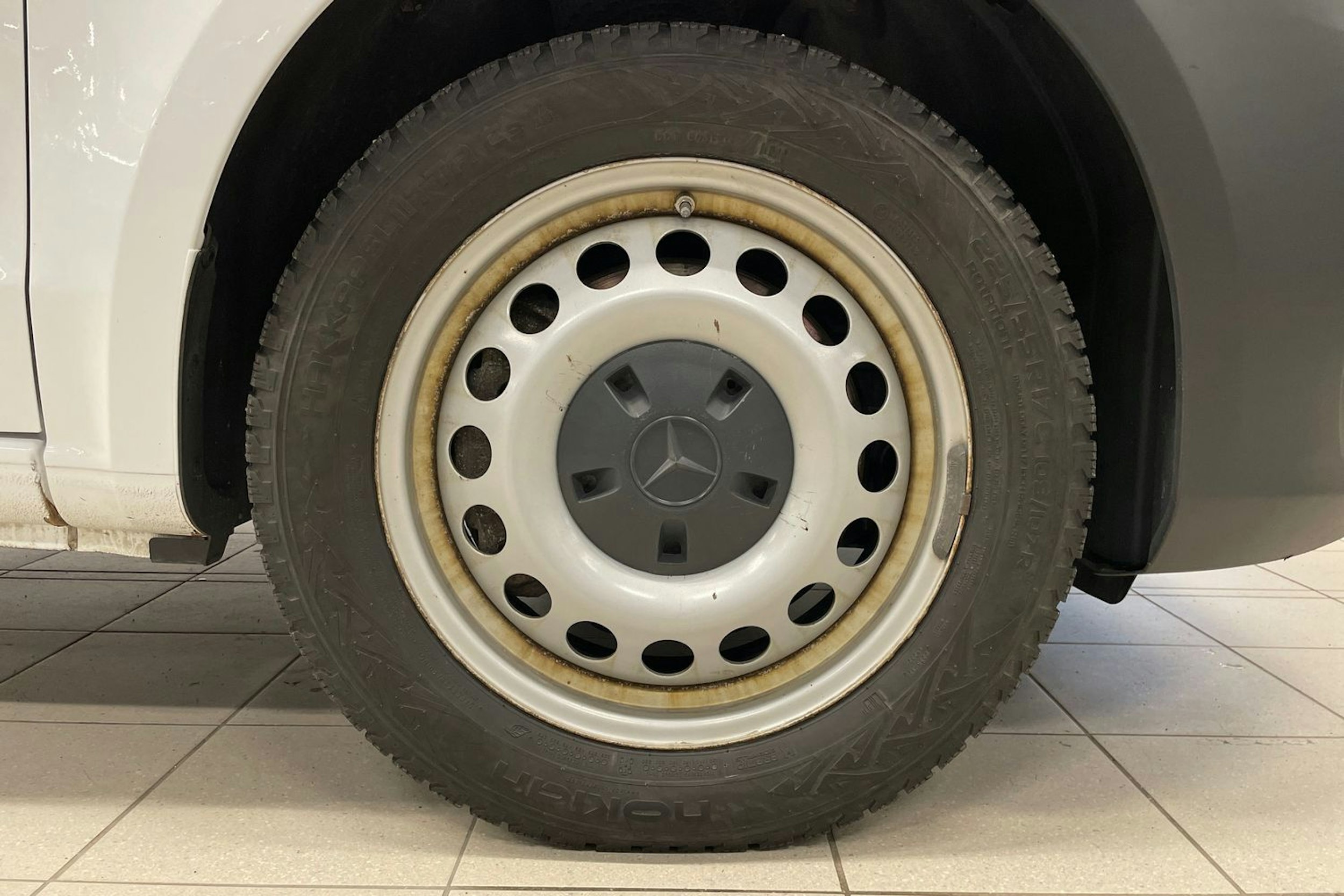 valkoinen Mercedes-Benz Vito 2022 kuva 9.