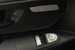 valkoinen Mercedes-Benz Vito 2022 kuva 11.