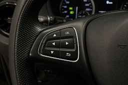 valkoinen Mercedes-Benz Vito 2022 kuva 13.