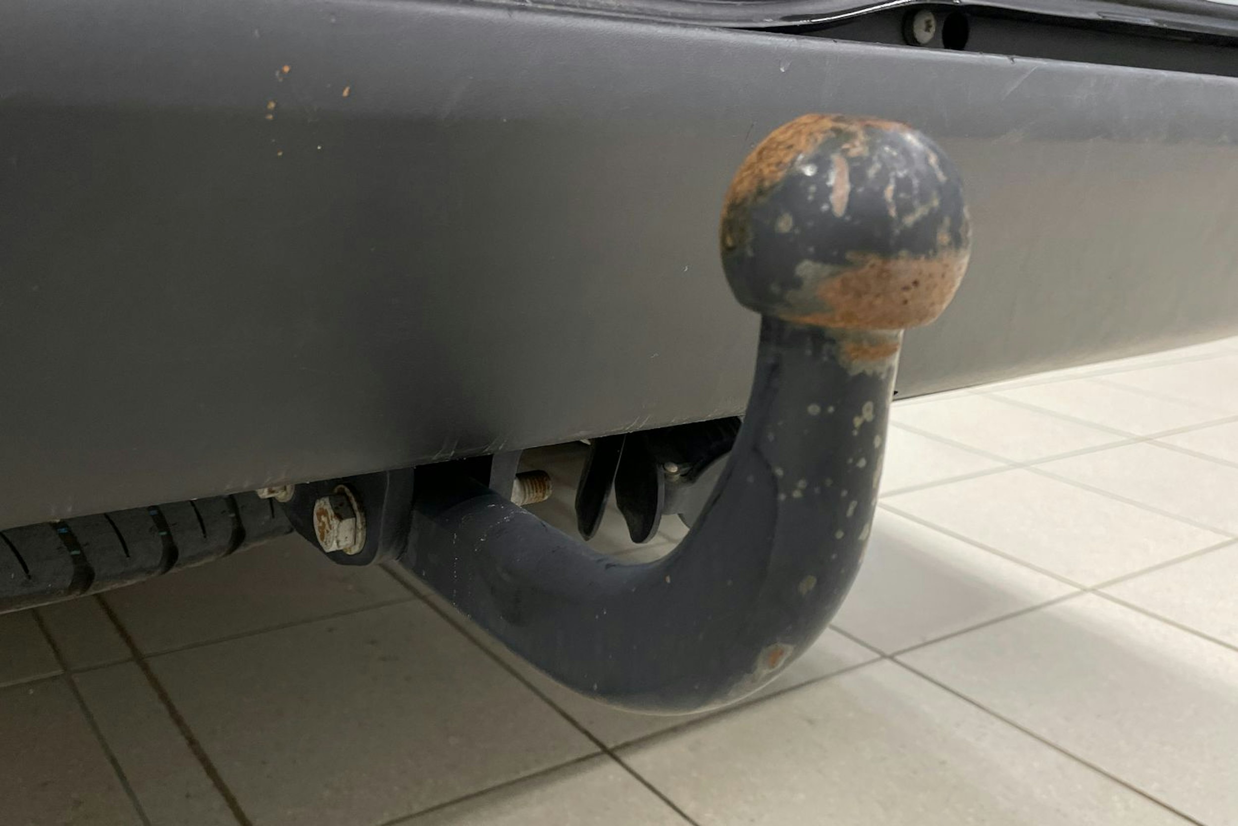 valkoinen Mercedes-Benz Vito 2022 kuva 18.