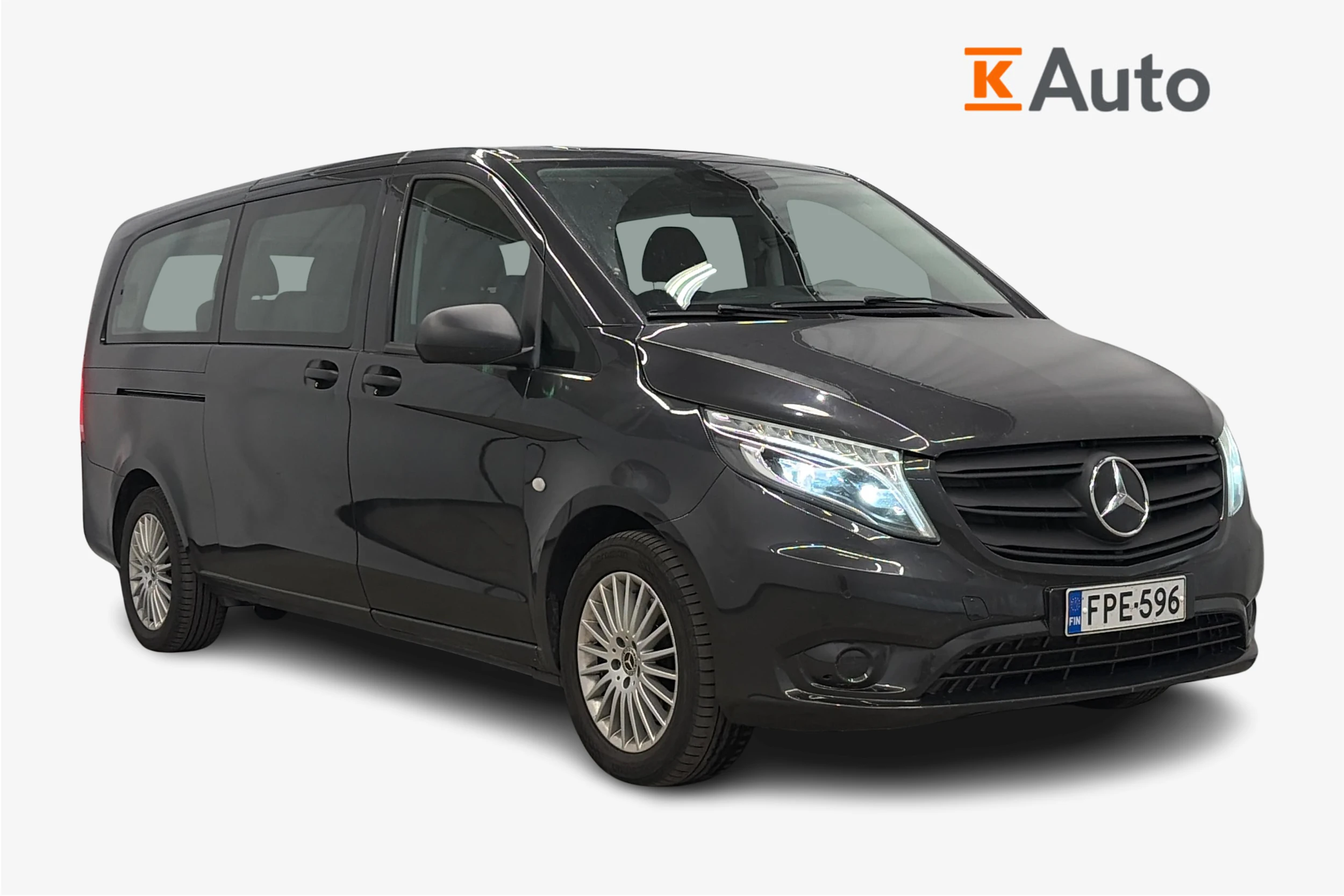 harmaa Mercedes-Benz Vito 2022 kuva 1.