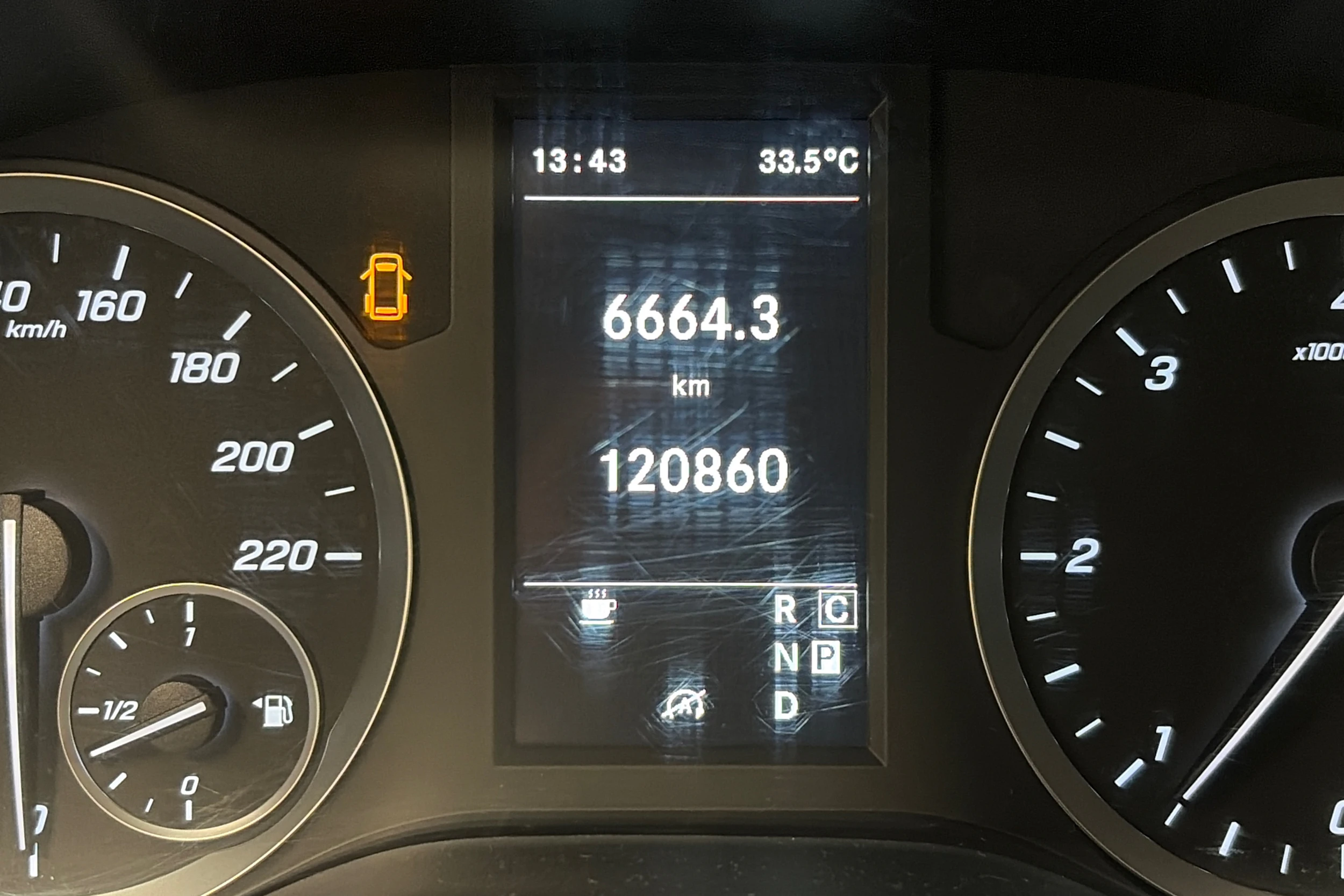 harmaa Mercedes-Benz Vito 2022 kuva 11.