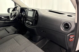 valkoinen Mercedes-Benz Vito 2022 kuva 12.