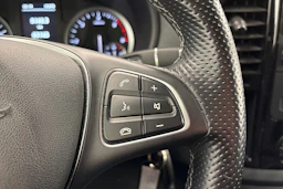 valkoinen Mercedes-Benz Vito 2022 kuva 14.