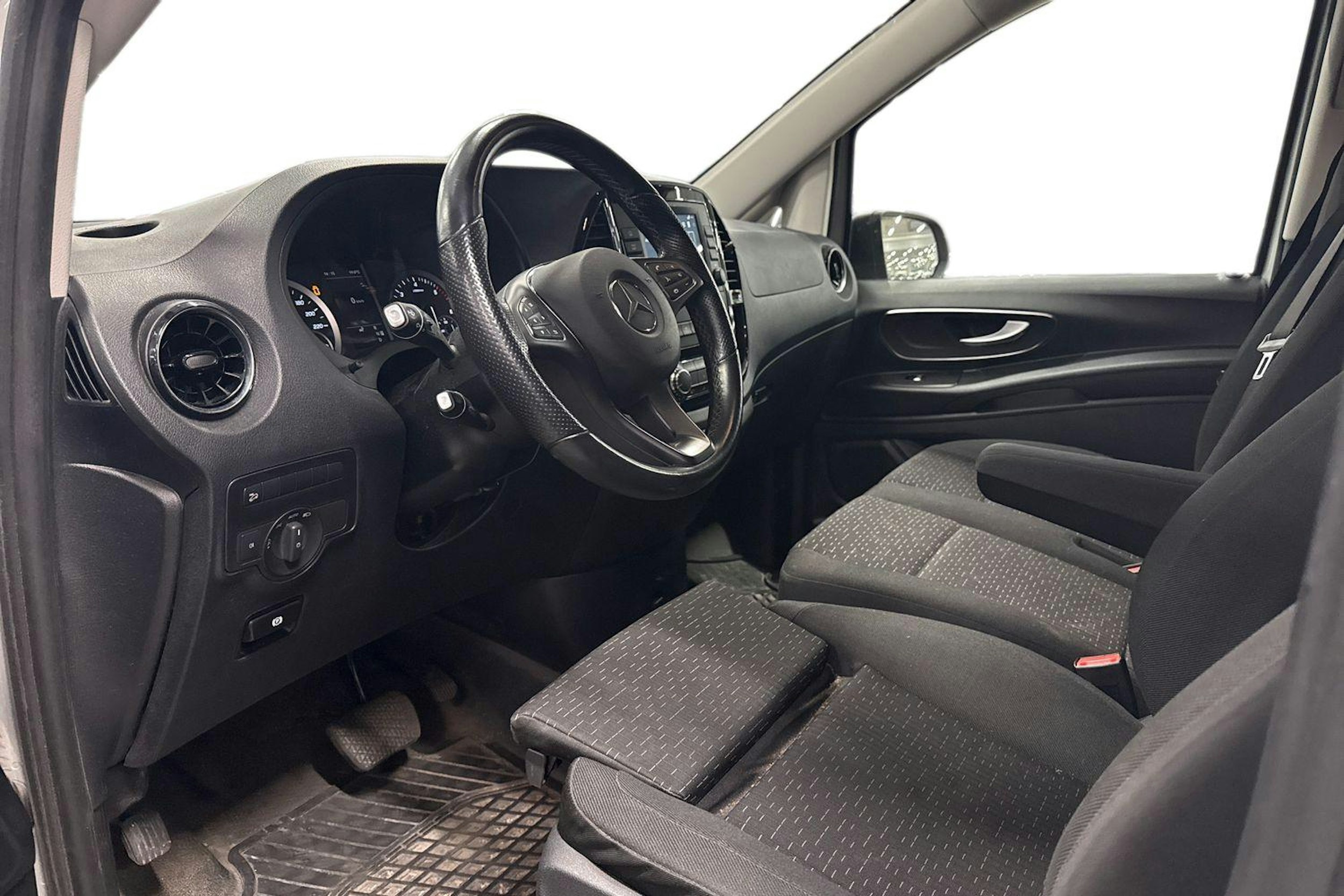 hopea Mercedes-Benz Vito 2022 kuva 3.