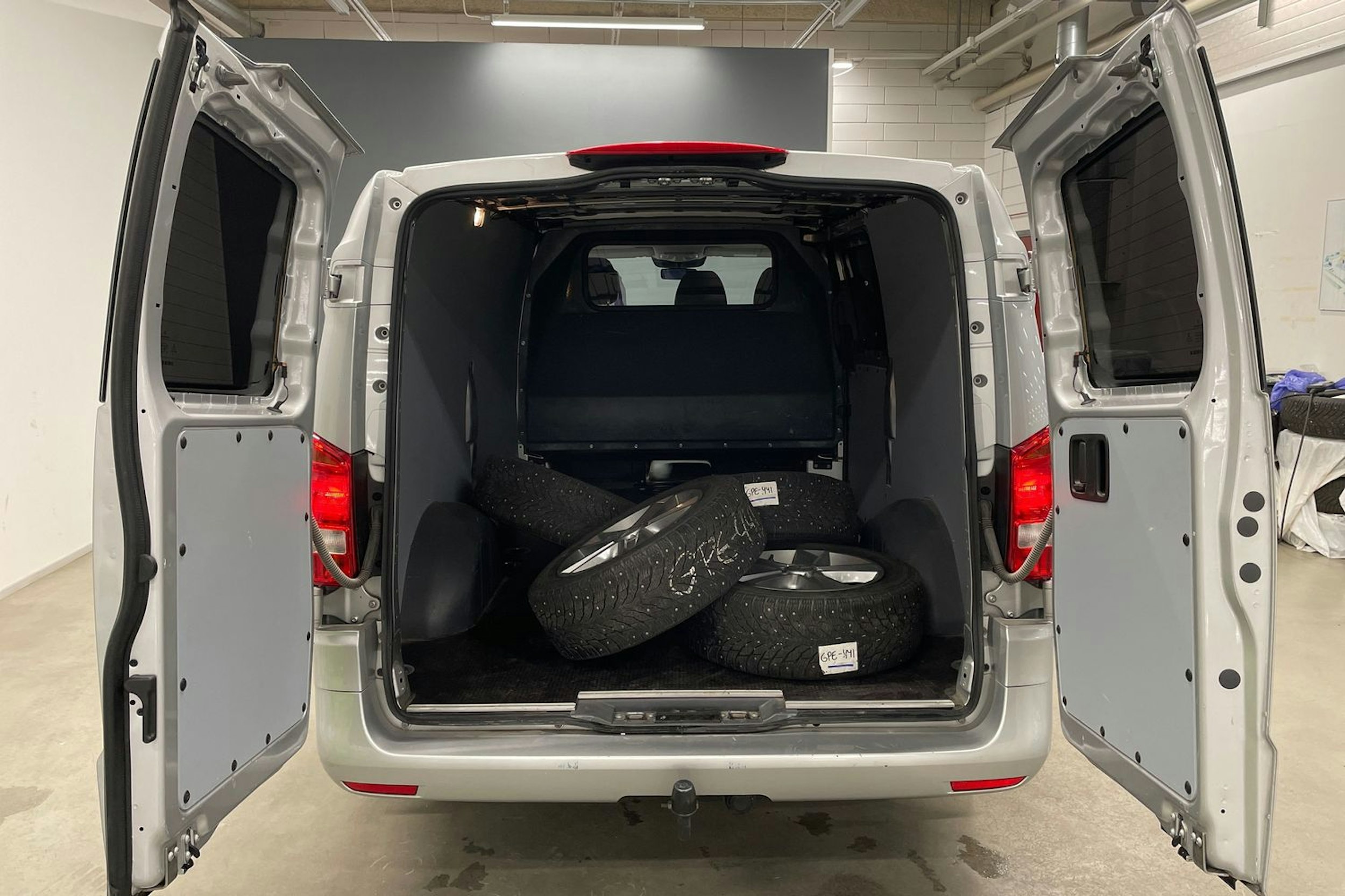 hopea Mercedes-Benz Vito 2022 kuva 17.