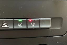 valkoinen Mercedes-Benz Vito 2022 kuva 27.