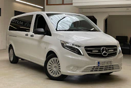valkoinen Mercedes-Benz Vito 2022 kuva 30.