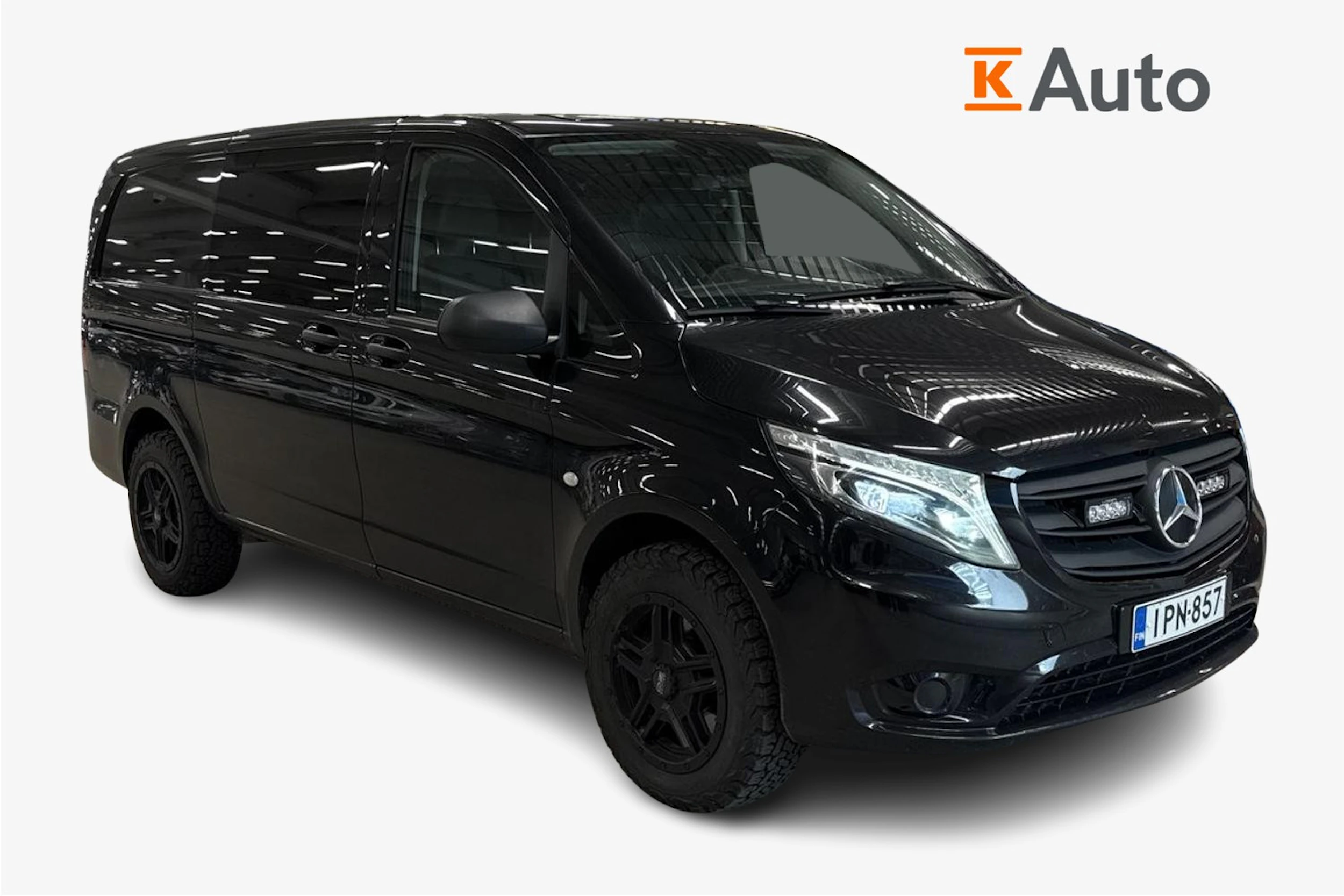 Musta Mercedes-Benz VITO 2022 kuva 1.