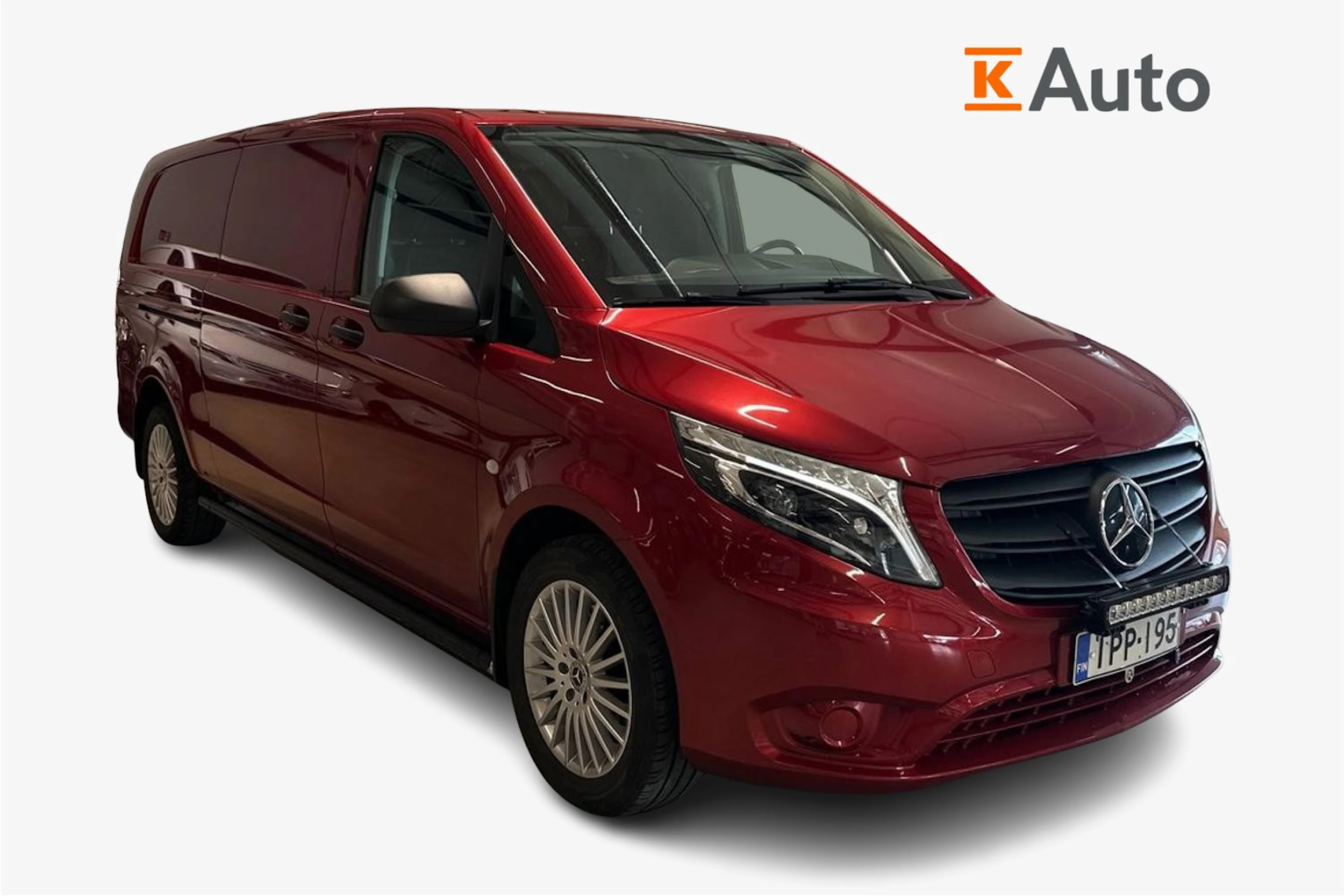 punainen Mercedes-Benz Vito 2022 kuva 1.