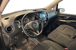 musta Mercedes-Benz Vito 2022 kuva 3.