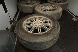 musta Mercedes-Benz Vito 2022 kuva 6.