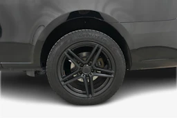 musta Mercedes-Benz Vito 2022 kuva 9.