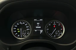 musta Mercedes-Benz Vito 2022 kuva 13.