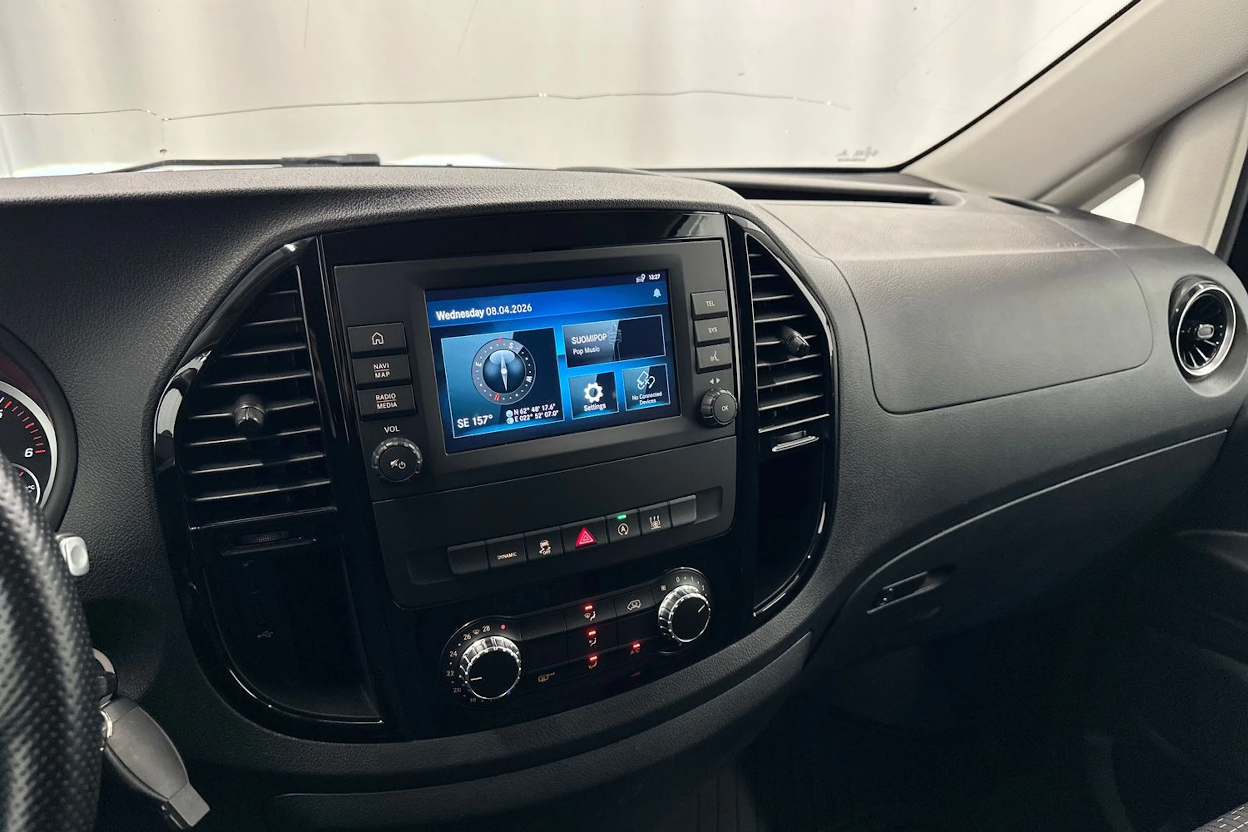 musta Mercedes-Benz Vito 2022 kuva 14.