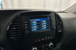 musta Mercedes-Benz Vito 2022 kuva 16.