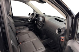 musta Mercedes-Benz Vito 2022 kuva 9.