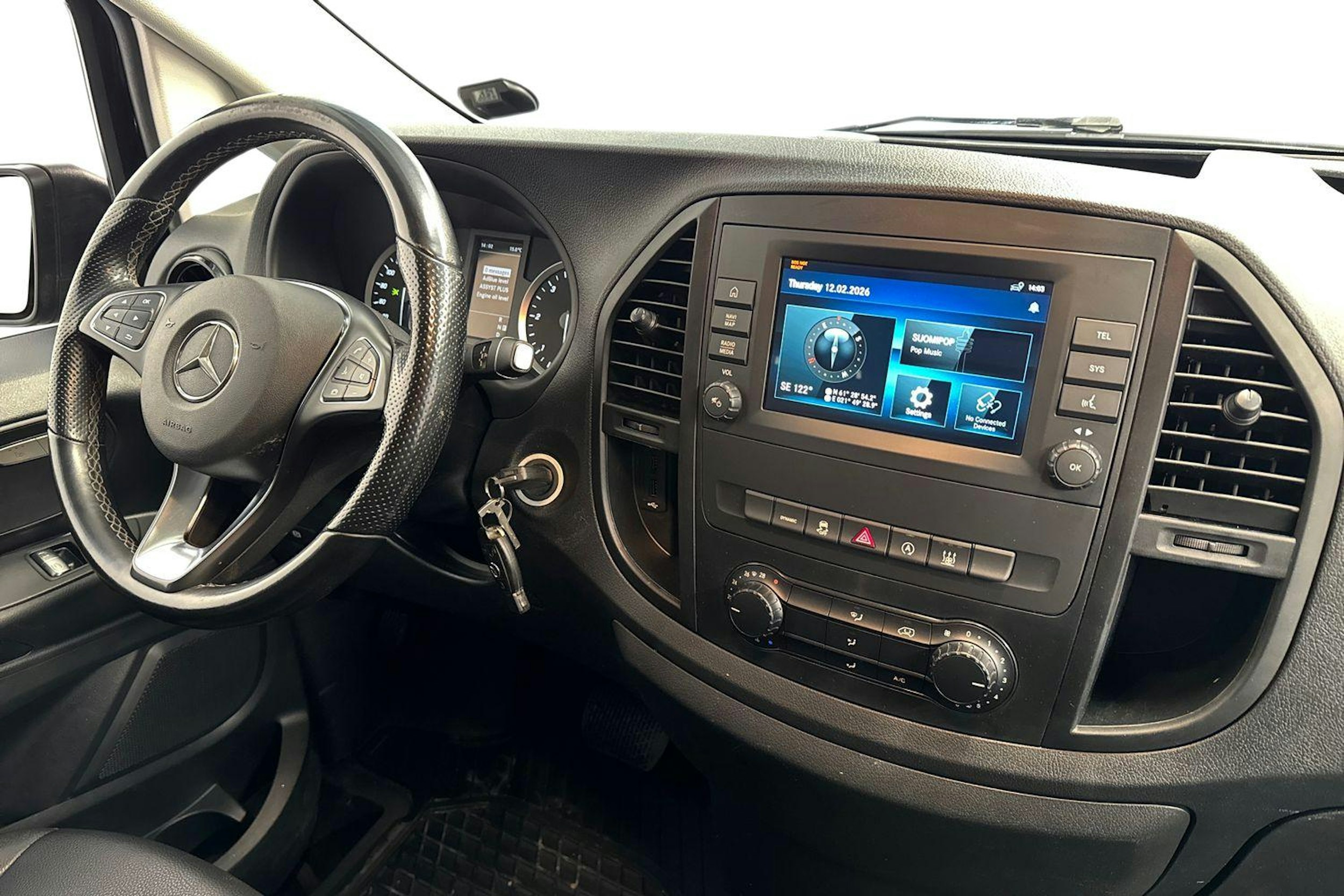 musta Mercedes-Benz Vito 2022 kuva 11.