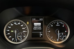 musta Mercedes-Benz Vito 2022 kuva 20.