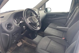 valkoinen Mercedes-Benz Vito 2022 kuva 3.
