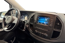 valkoinen Mercedes-Benz Vito 2022 kuva 10.