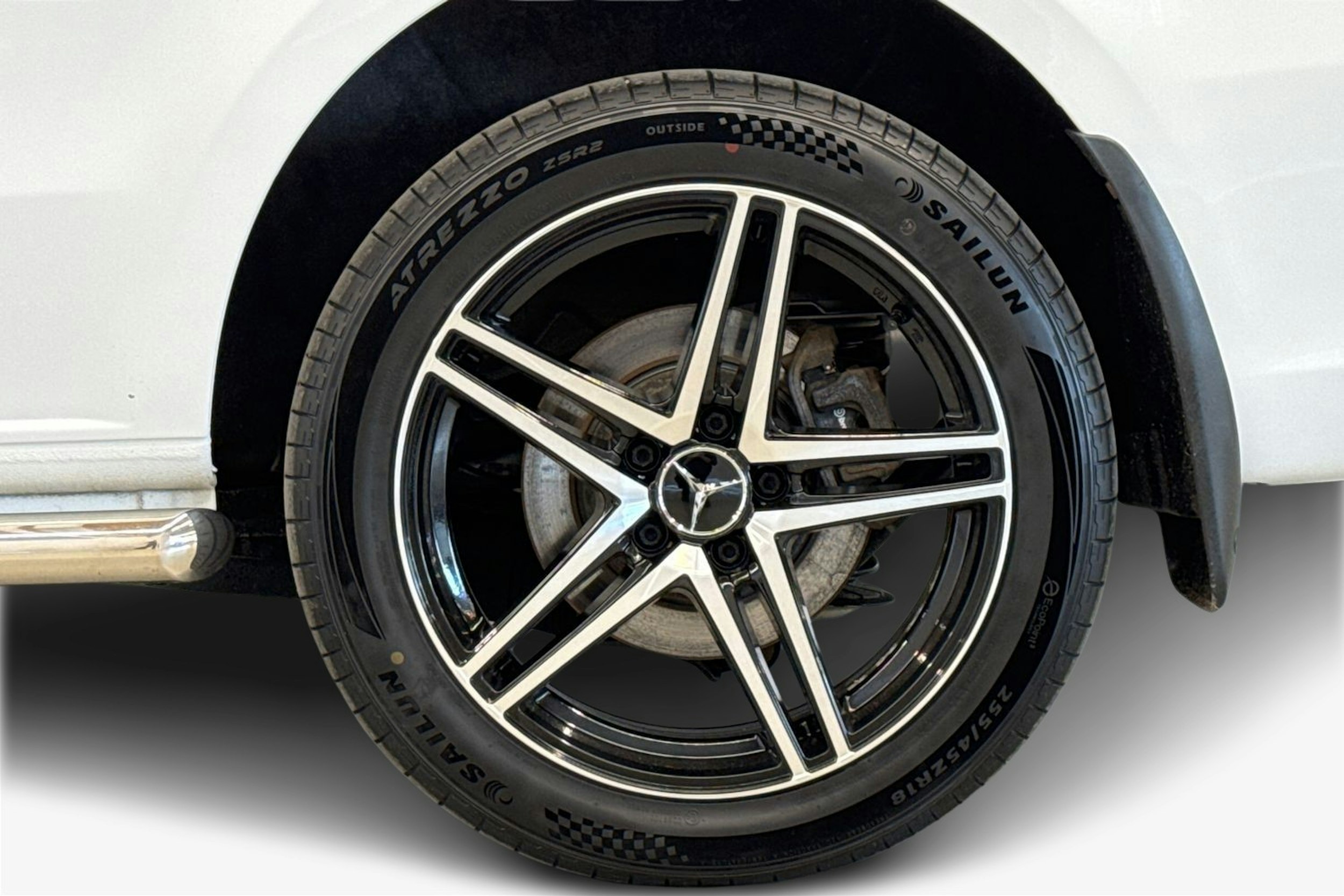 valkoinen Mercedes-Benz Vito 2022 kuva 11.