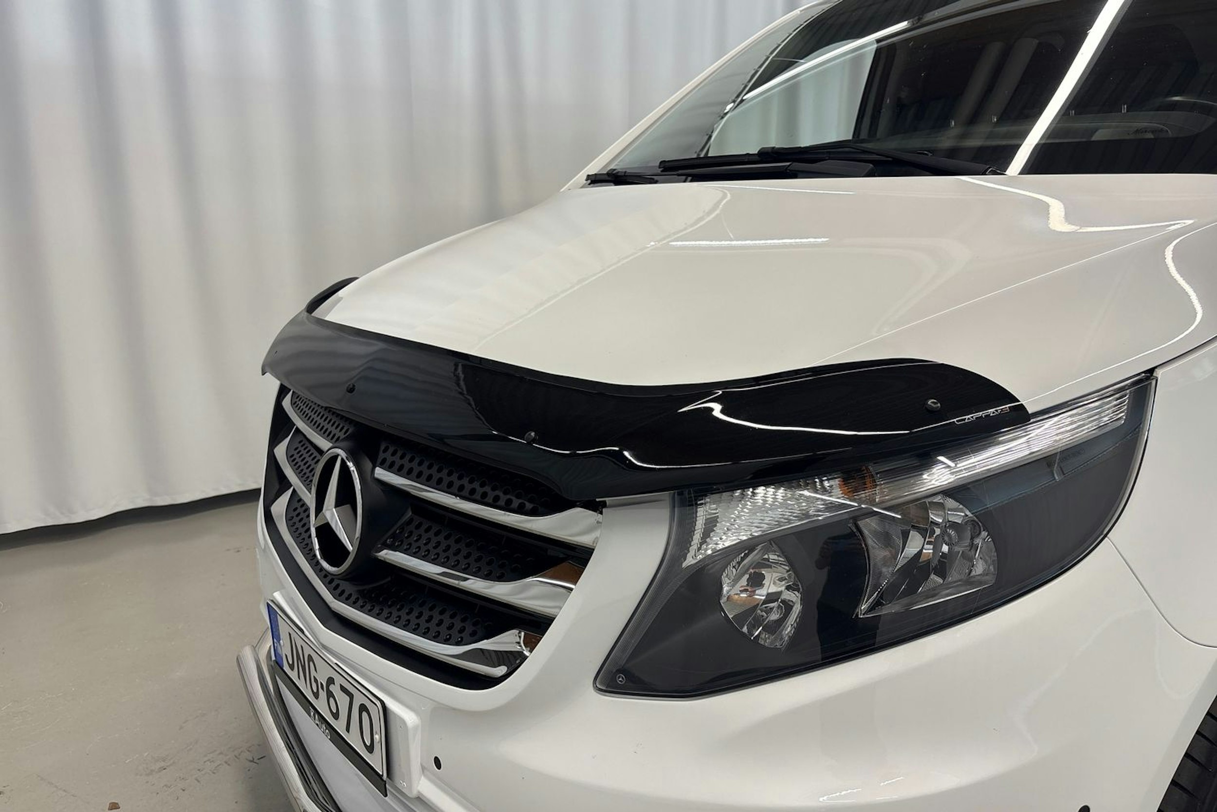 valkoinen Mercedes-Benz Vito 2022 kuva 32.