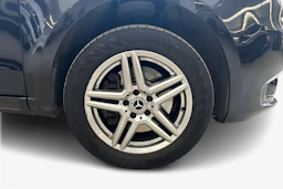 musta Mercedes-Benz Vito 2022 kuva 11.