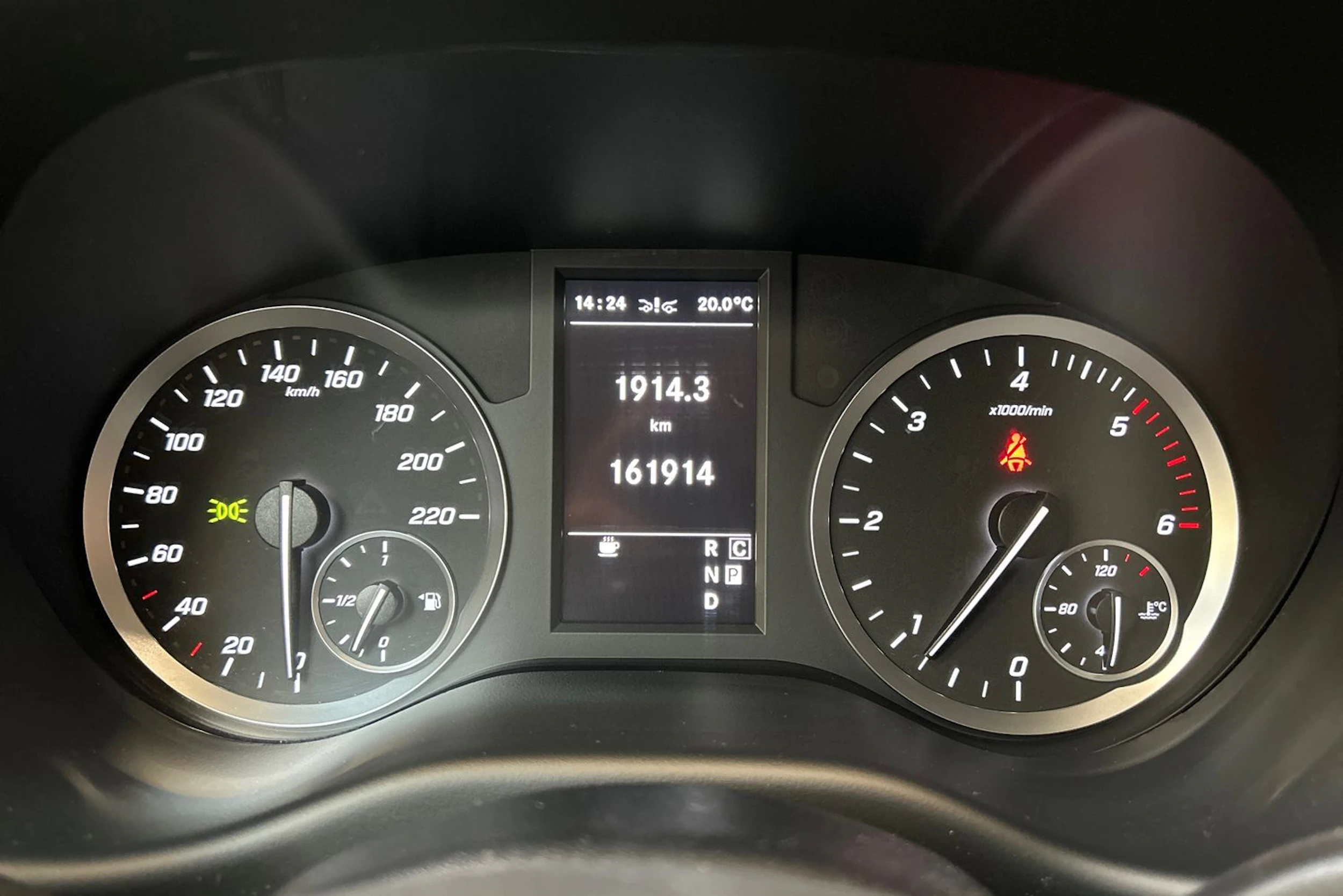 musta Mercedes-Benz Vito 2022 kuva 12.