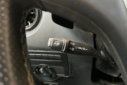 musta Mercedes-Benz Vito 2022 kuva 16.