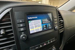 musta Mercedes-Benz Vito 2022 kuva 17.