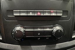 Harmaa Mercedes-Benz VITO 2022 kuva 17.