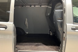 Harmaa Mercedes-Benz VITO 2022 kuva 19.