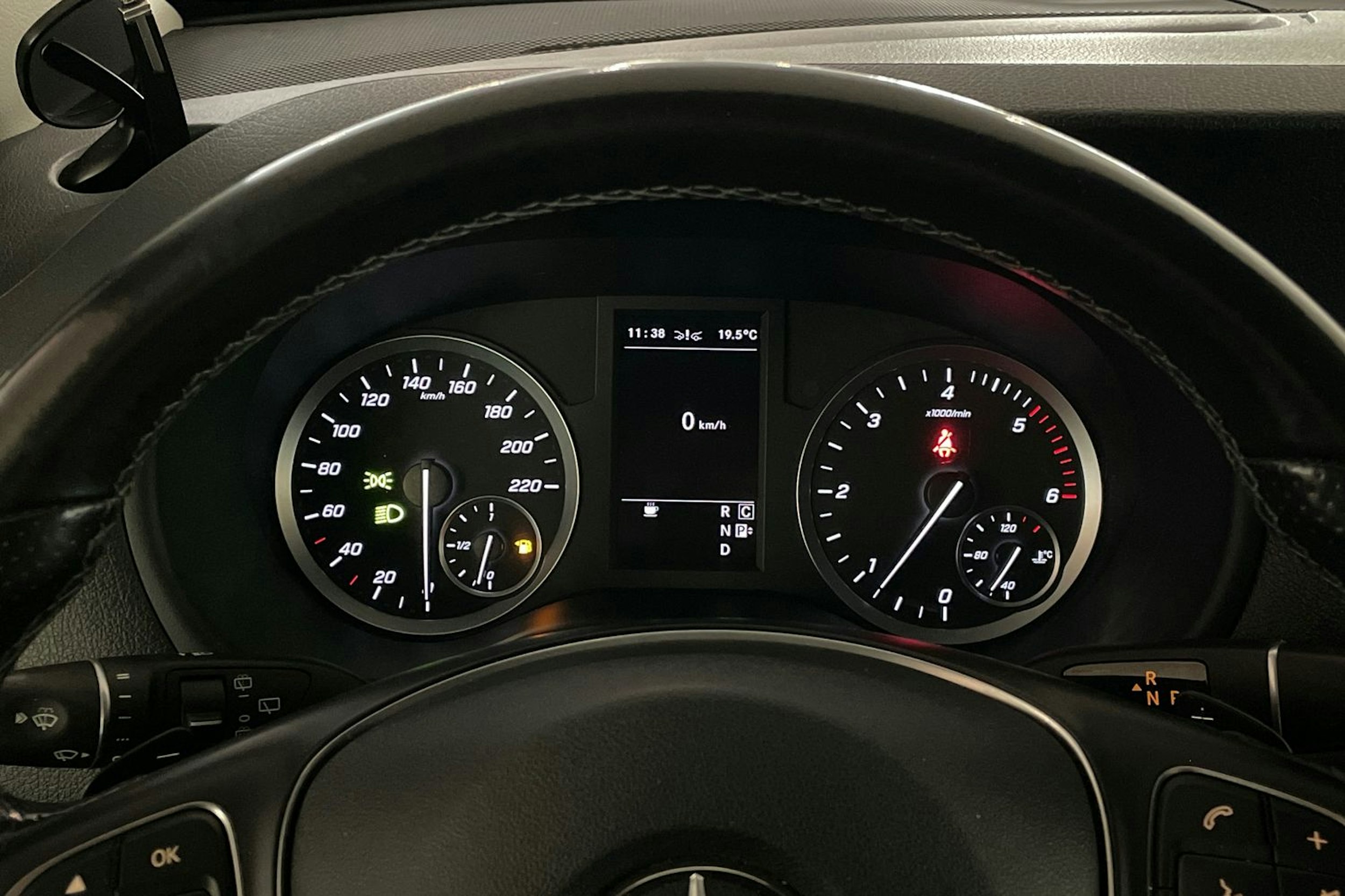 Harmaa Mercedes-Benz VITO 2022 kuva 12.