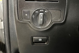 valkoinen Mercedes-Benz Vito 2022 kuva 15.