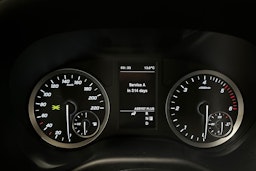 valkoinen Mercedes-Benz Vito 2022 kuva 23.