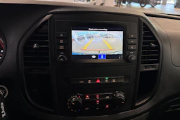 musta Mercedes-Benz Vito 2023 kuva 16.