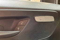 musta Mercedes-Benz Vito 2023 kuva 27.