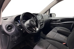 Valkoinen Mercedes-Benz VITO 2022 kuva 3.