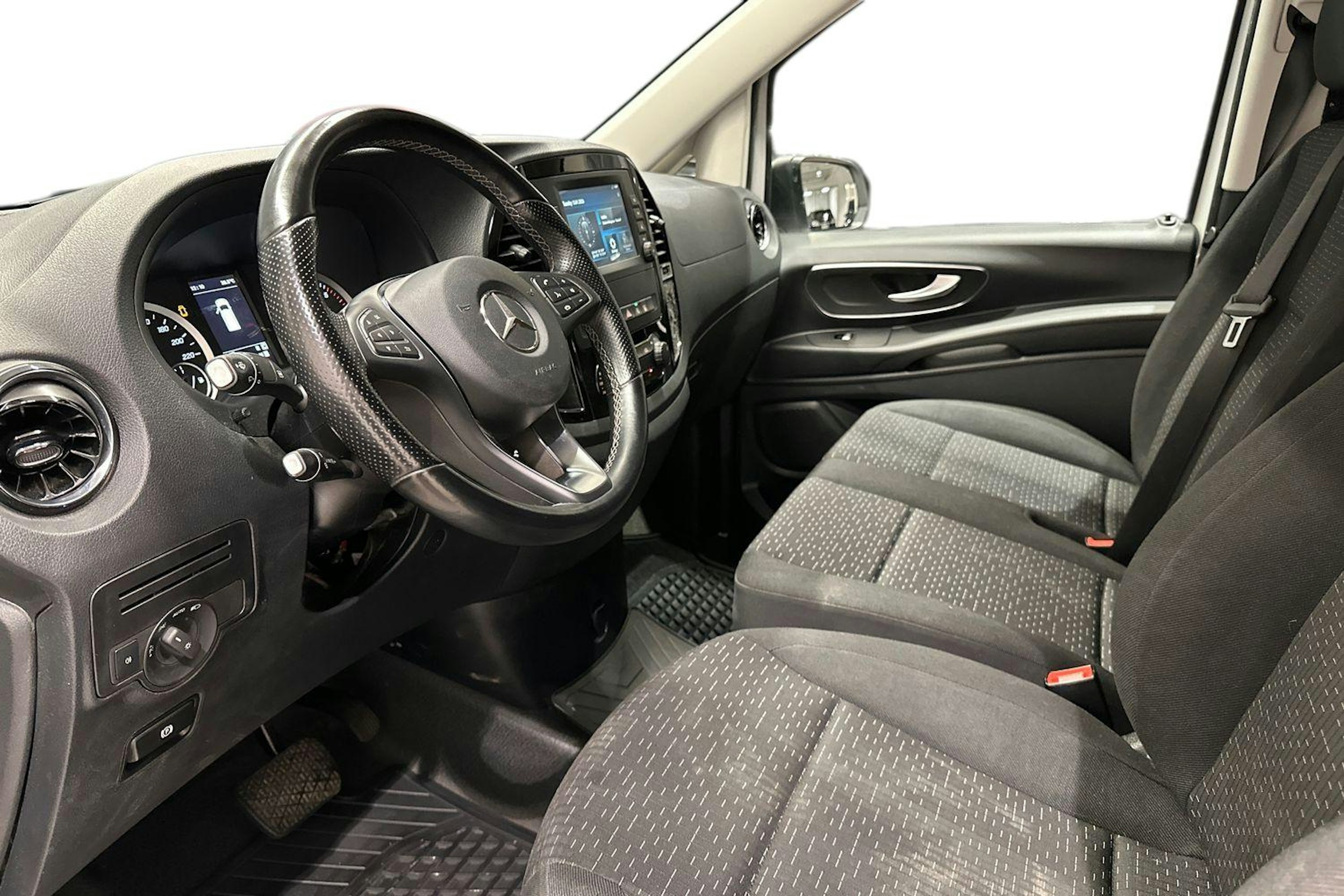 Valkoinen Mercedes-Benz VITO 2022 kuva 8.